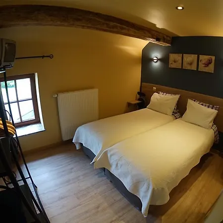 Bed & Breakfast Aux Anges Profondeville