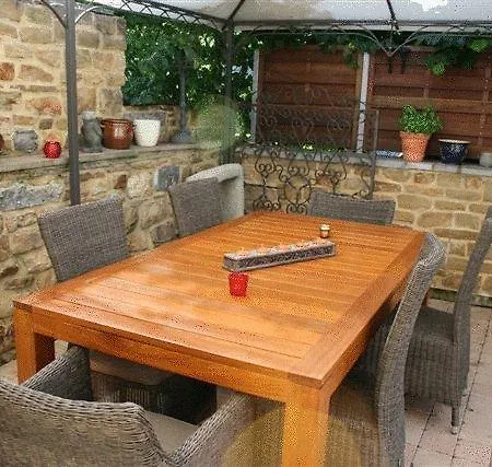 Couette-café Aux Anges 3*