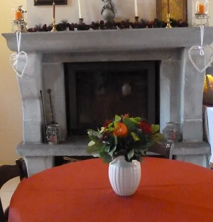 Aux Anges Bed & Breakfast 3*