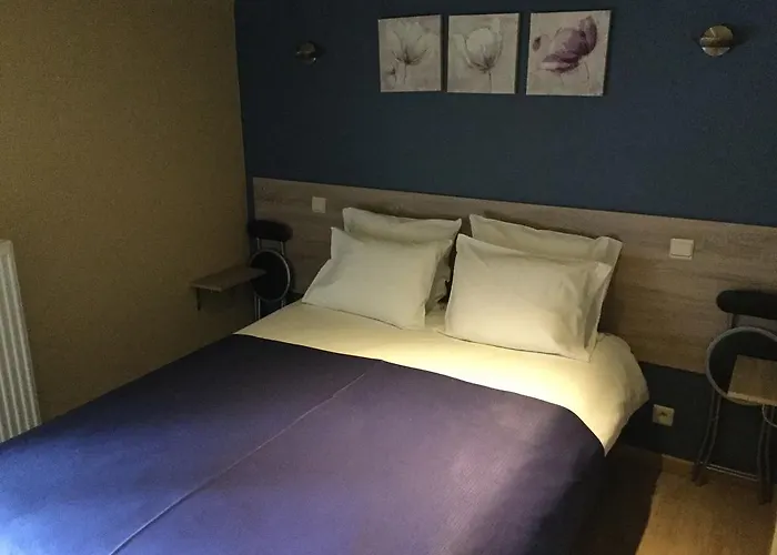 Alojamento de Acomodação e Pequeno-almoço Aux Anges 3*