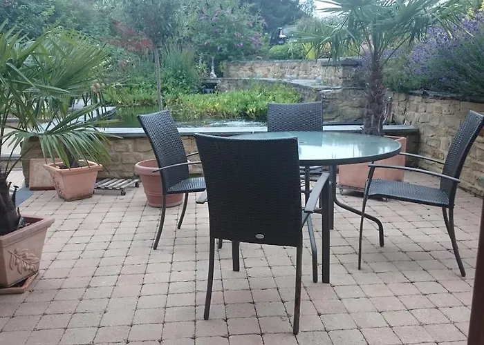 Alojamento de Acomodação e Pequeno-almoço Aux Anges 3*